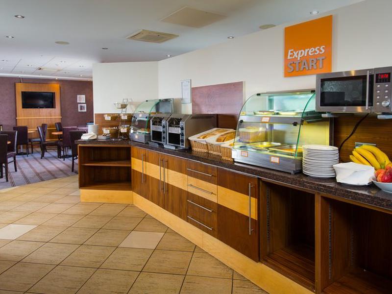 98C747CD339F379A4E61E70D05AA21E5