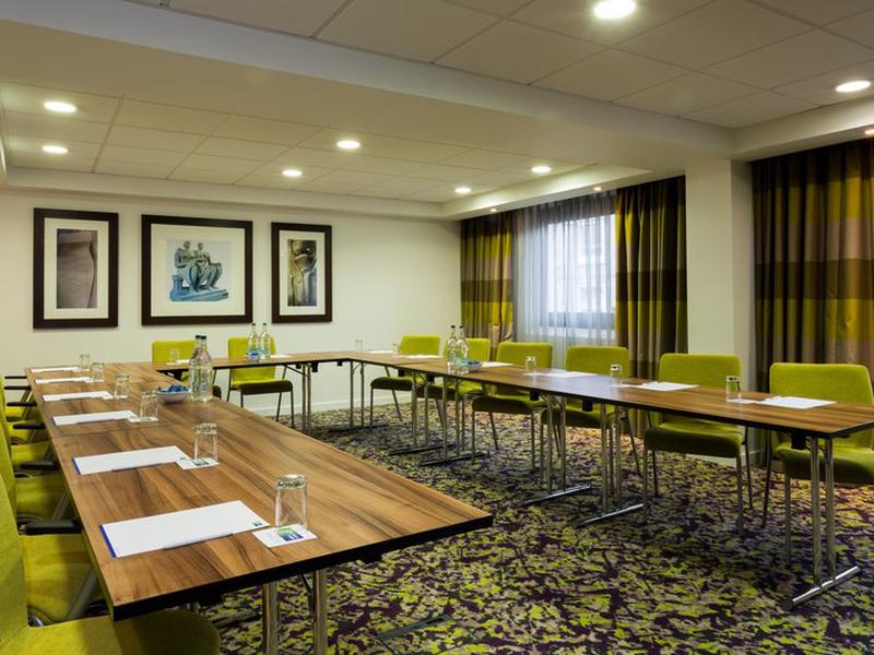 BF75C83CCD6CB491CAD2D8EEC9C963B7