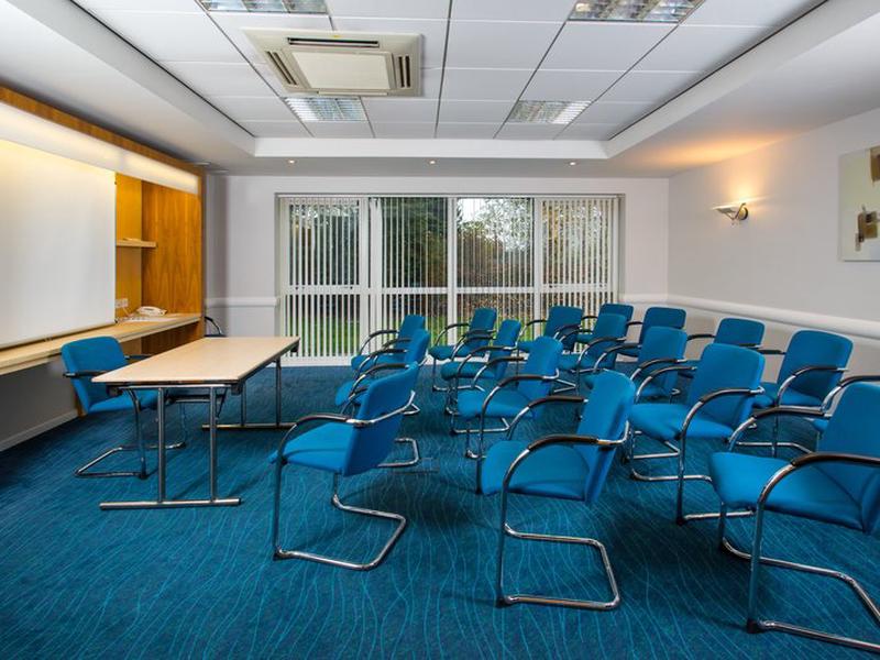 2E6C8C534A2F4EAA250E7B53993AF946