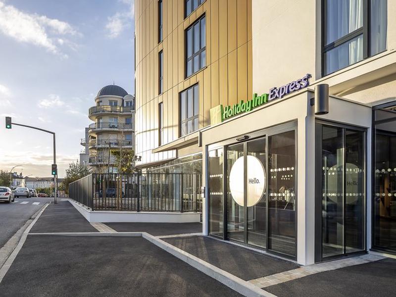 Holiday Inn Express Paris - Poissy by IHG
