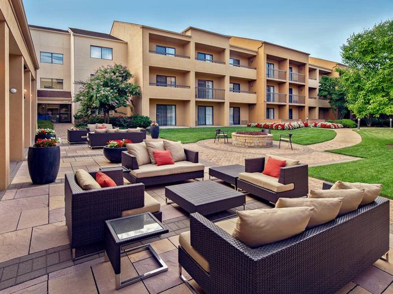 0831ECB51B227ACC395C93D3F61998A8