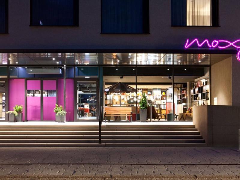 F20A71048E338BC13E4CF551E84A677C