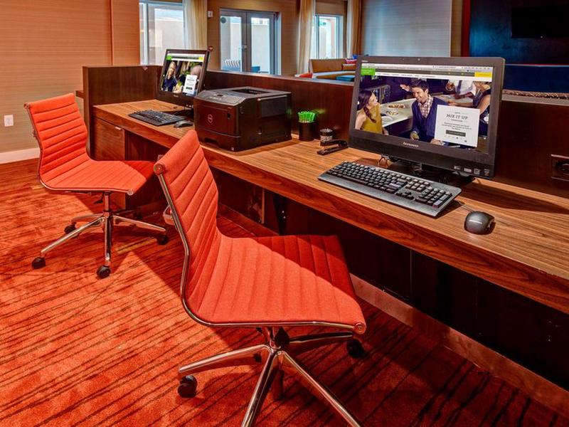 1E6E6E014180BD6091681D257F15311D