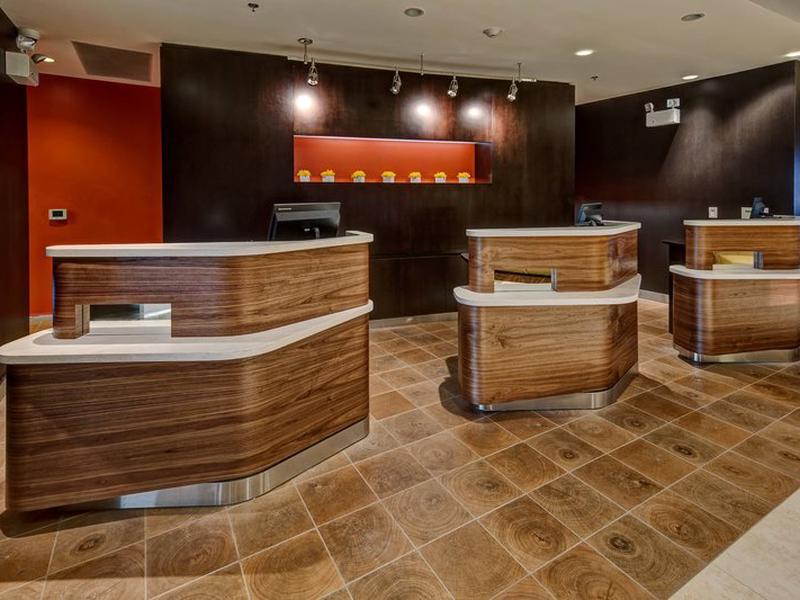 3AA64AF1A3A0638F0352D853F9877D85