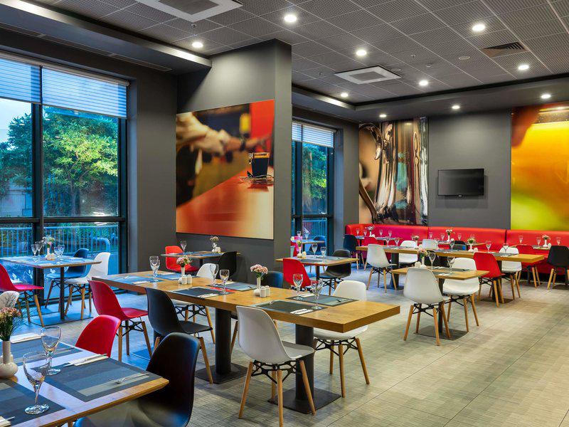 DB7E939985F912749A51A26274366D40