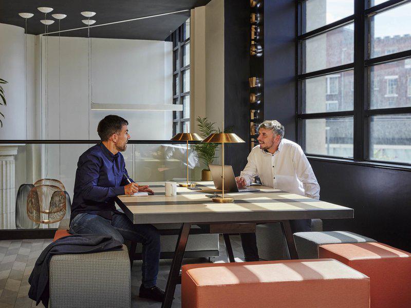 FEA6B99BA86D34F2319CC1F621C39FF5