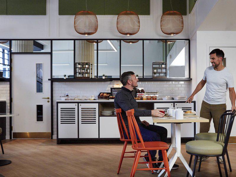 8C9596D646DDCEFF426EDF4530E1D35C