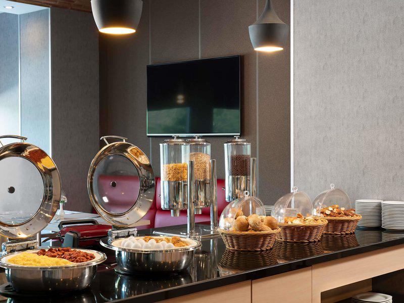 7EE64908354A36604C401F64BC5BA390