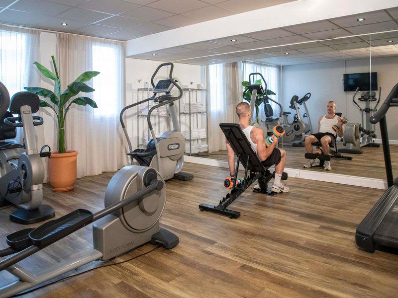 28EB2B717D1C30A32C15EEA73BD4EC4D