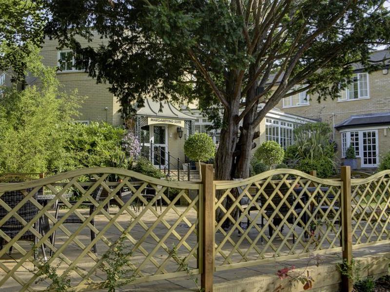 BEC79247E078E42B54C3AED1E37F1775