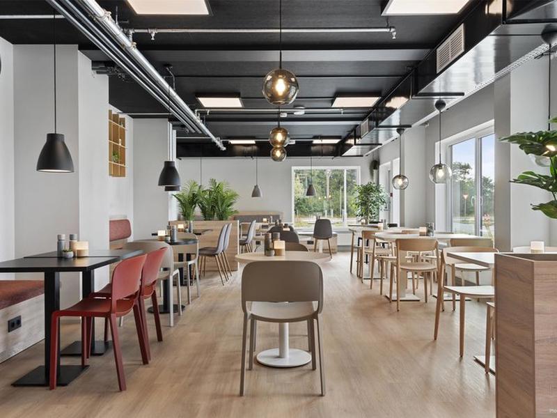 089446D33121BB9931F16401AAB99CE7