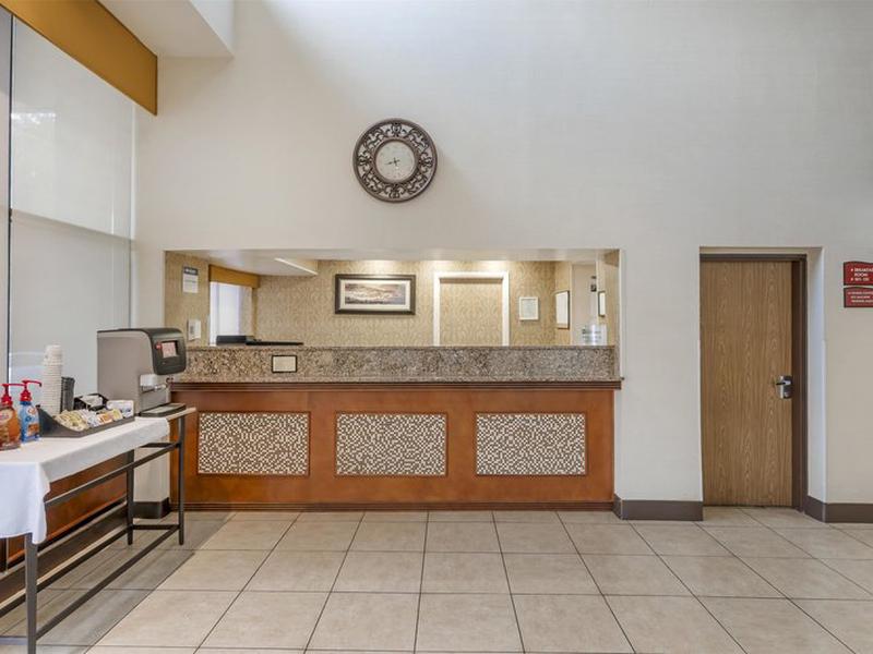 106CB4A55E0B14759CE06D7E40C863F2