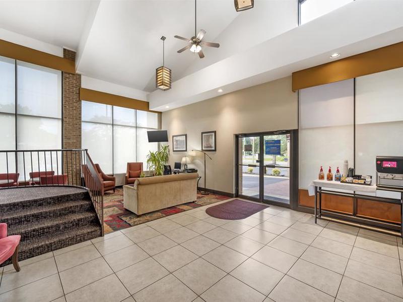 EF185658382ABB4F93E7F220464D9794