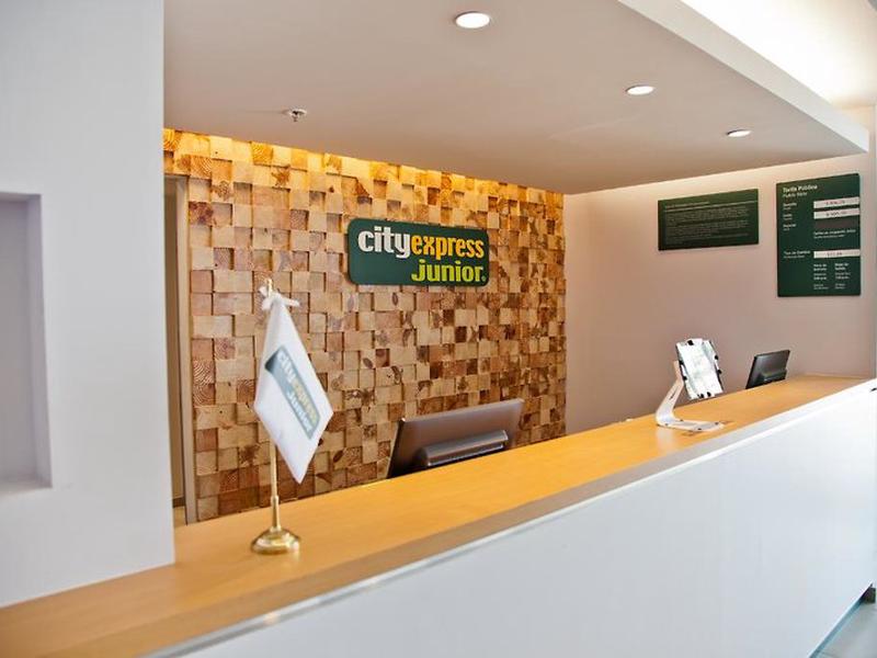 F5888C03EDDF63BE78E71813A13D8840