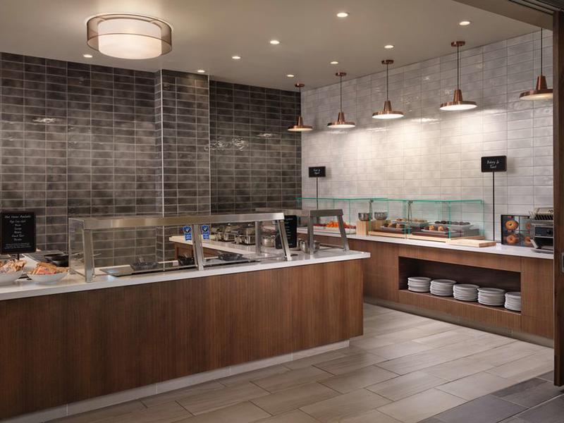 62104D4C84F7A76D6C337B4AF2402519