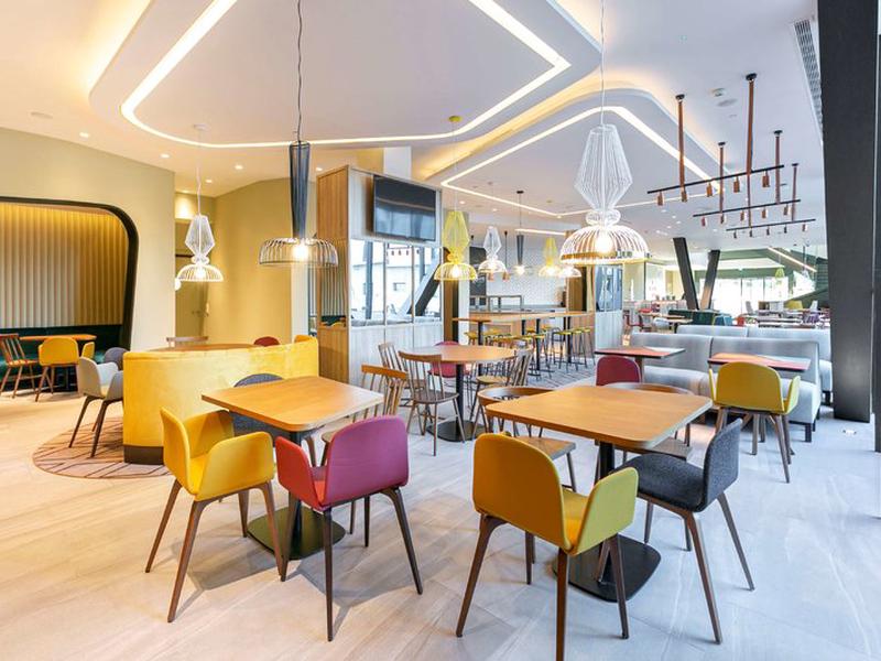 970FCCF137991B1A95D14CE0F898AB6D