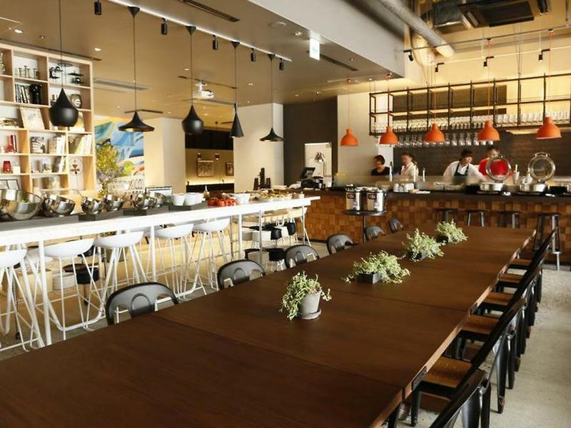 C2C33FBD6BAE5821CDD7D2F9538FE83D