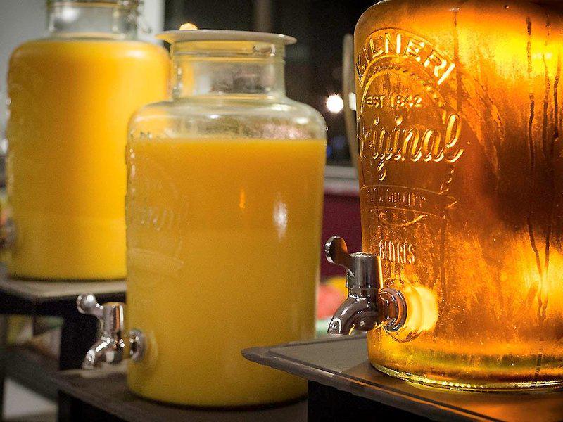 3E9440EEAACE88566871F141EA955D80