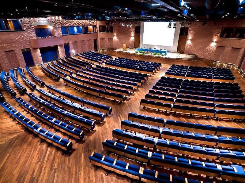 ECB340F1C4924EEE5CA3637E2C8F4369