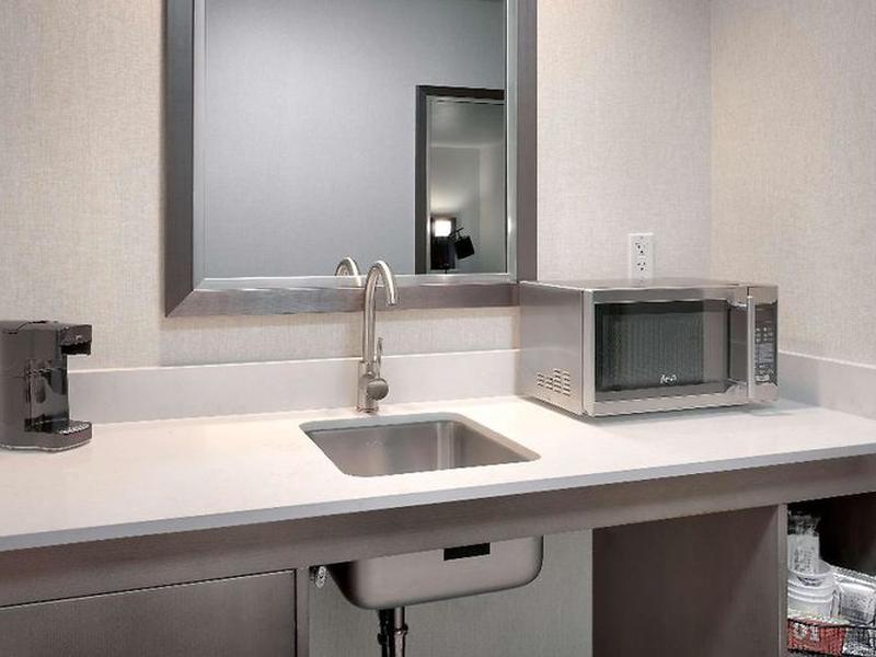 42FB46C50E56E3B23EA473DB93D98E49