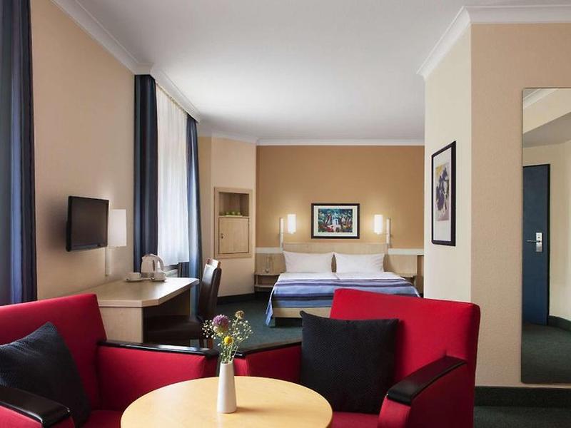 66A89EA7D014B8860941950BD17064B6