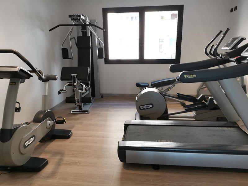 43AA985D4C9304BAD570D481E52F708C