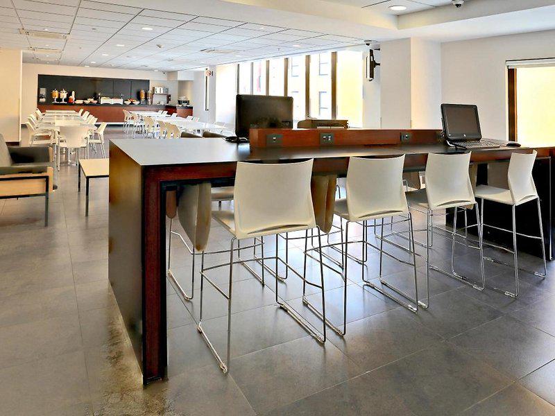 659946B69D3C4E8E2C7408AF1BFFF8B9