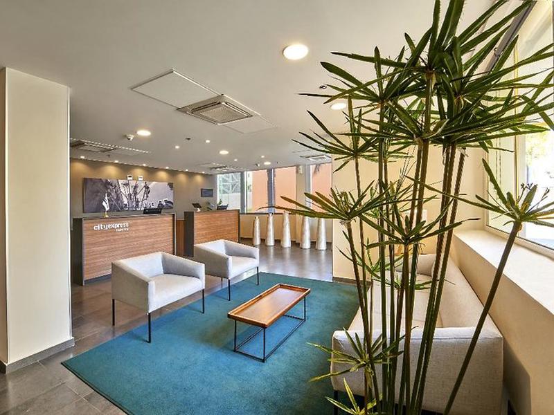 EFF8C32D7DF5E9167673C07D7D9EEE60