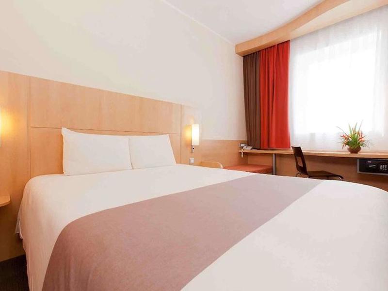 79D482AAB1E4BA507F1B5F8A245BDBB5