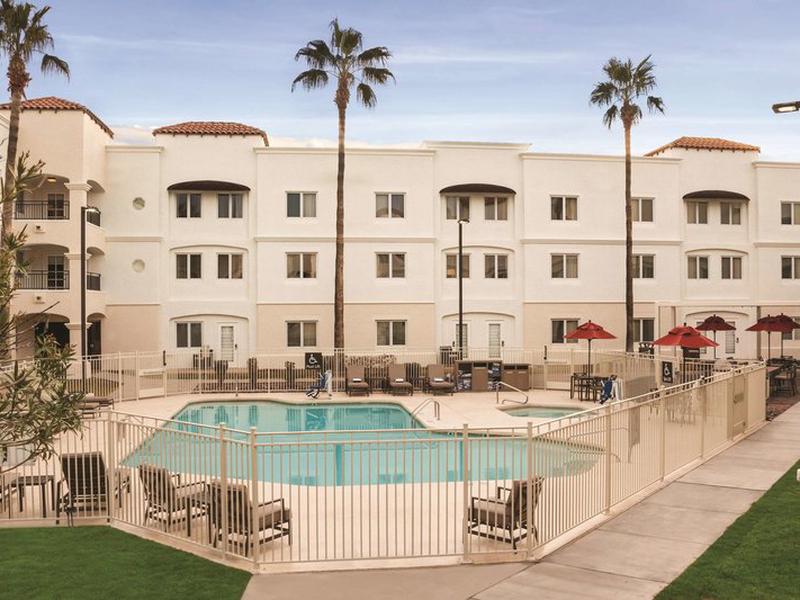 54308E52C44C8886BC6B0FA241509B83