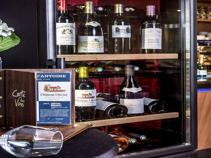 F64C77499DBEE9B573A94283C275FBE3