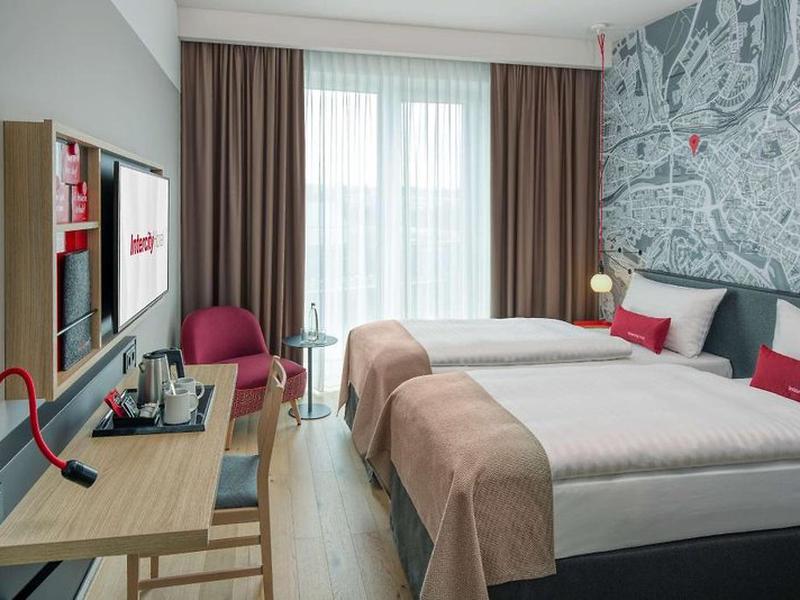 6475C22776FDEDD52D29288DCE8DD2D9