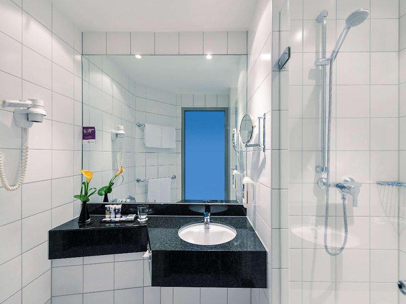 9AEE3CA49688515E196A855271C1AB15