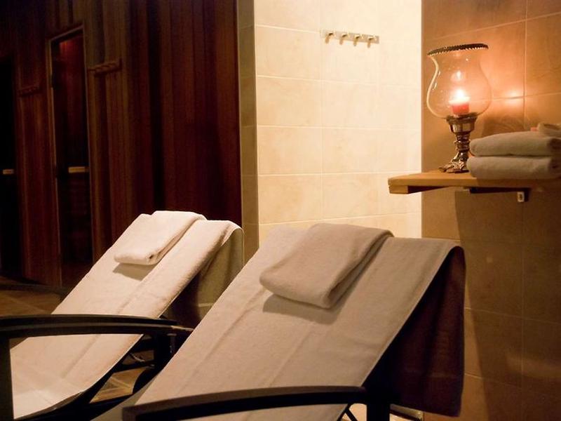 B3B9811296A19E405A849776CE17304D