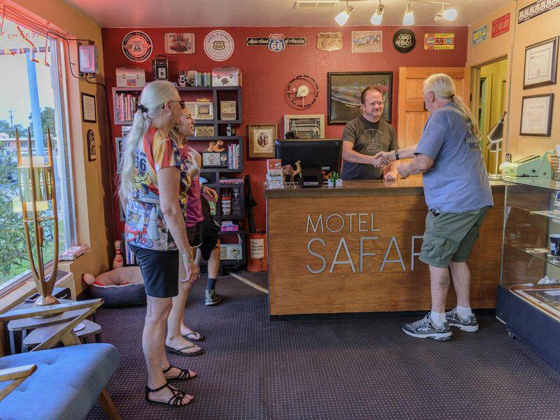 67172C989D4874D2E78F609ABA7D586B