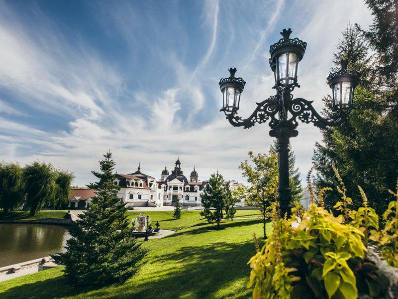 F3BAB399E62E058A999895F4BA788C41