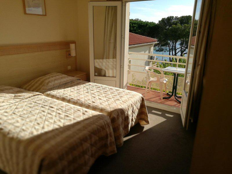 5B1E551BCAD536458905B32D8E9D2377