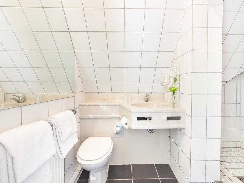 C696F3B91649954F622FDA2A70EC6416