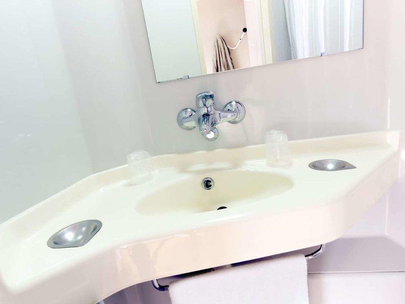 F43218491EEC485B03CBEC4142A14A27