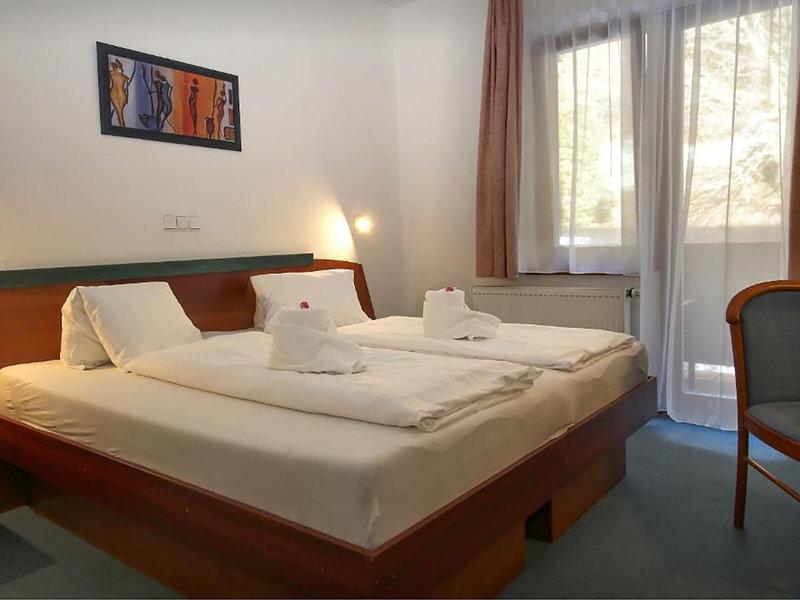 94DA8128121CB949E2DEF4CD92336D19