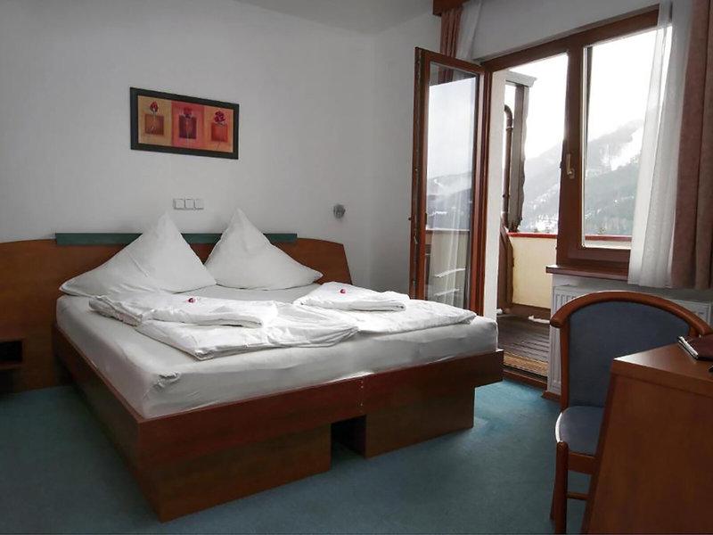 7F87E8BC4BA7C2508EB73F57FC2BAC5D