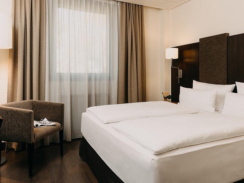 D00B7FA9F4586092486A5C7514272597