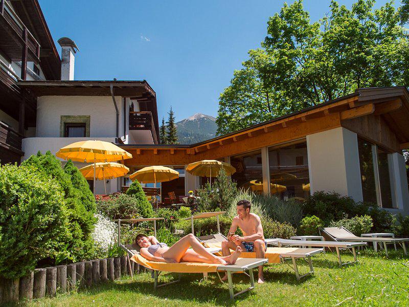 6E7A75A162CF44E413910A759D6F948E