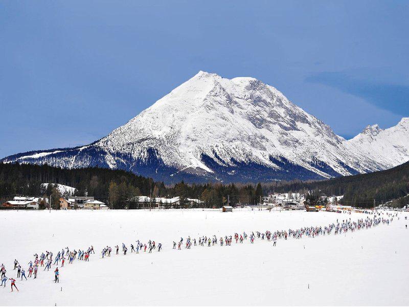 3DCD0AA21E012F92B266B713C389CE4B