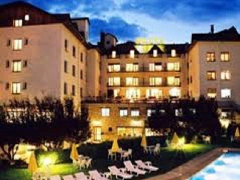 63B8FB69C18D0FBEE23B5A150D167856