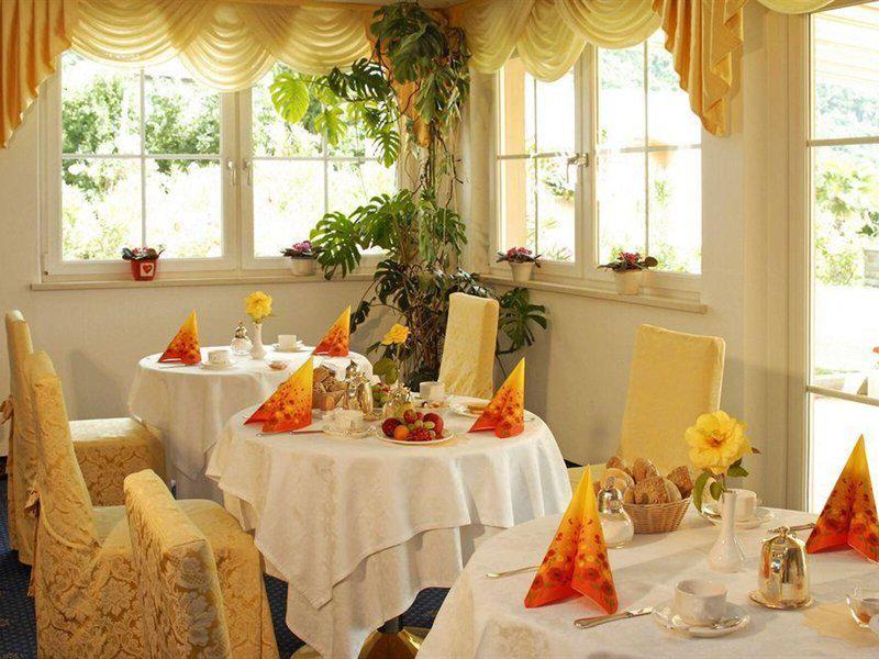 C422E9E103229093CF7320B6F003915E