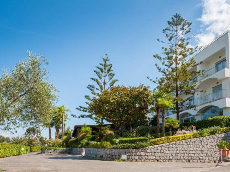 F8DDF9FDE5CA3167254E3657DE80CF9C