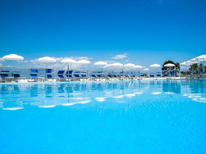 7C4F799E27A64030B71EEB042221BB14