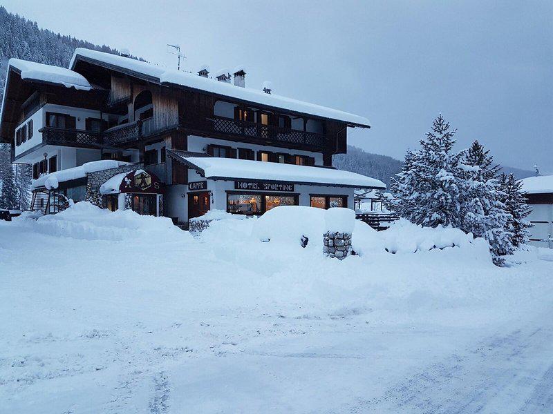 8BED4FBC275B02F5653B7CE48CD1DC09