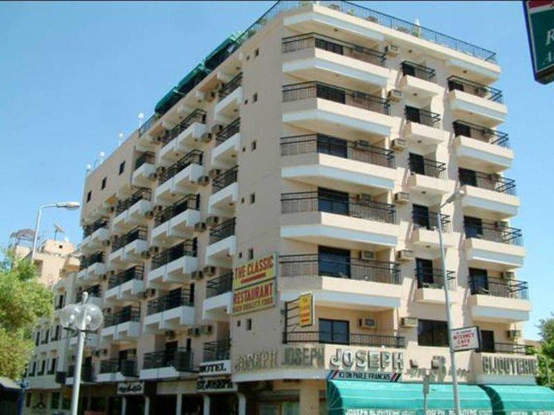 90800FB88E63F70F2609BEBF07D69C40